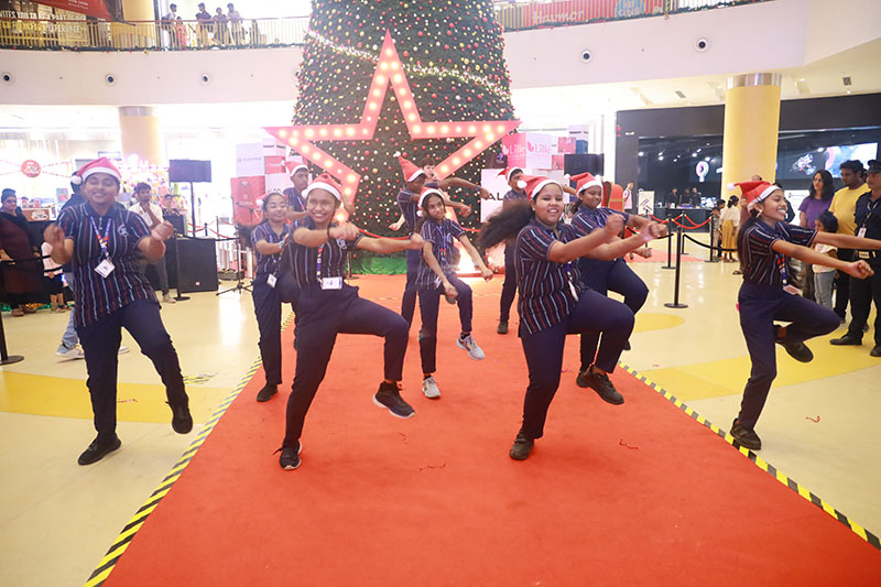 Carols Performance at VR Chennai - 7th, 8th, 13th & 14 December 2024