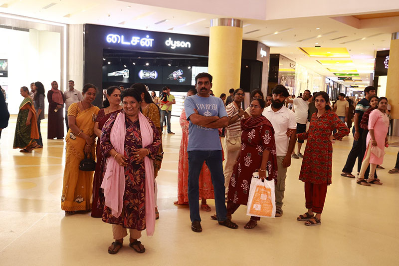 "Vows & Veils": A Wedding Shopping Triumph! - 1st to 9th November 2025