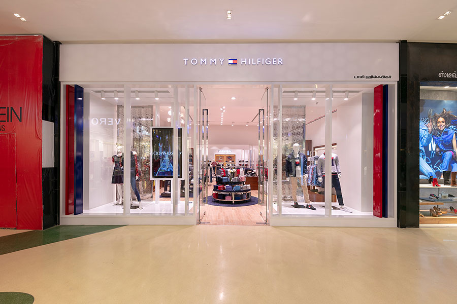 tommy hilfiger watches showroom near me
